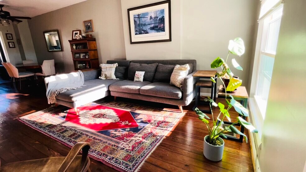 Living Room- 1st floor - 525 S Luzerne Ave