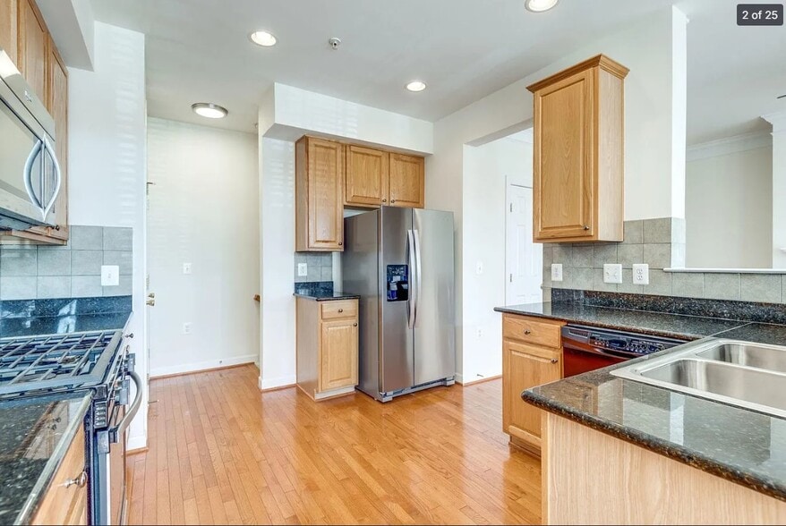 Building Photo - 2458 Curie Ct