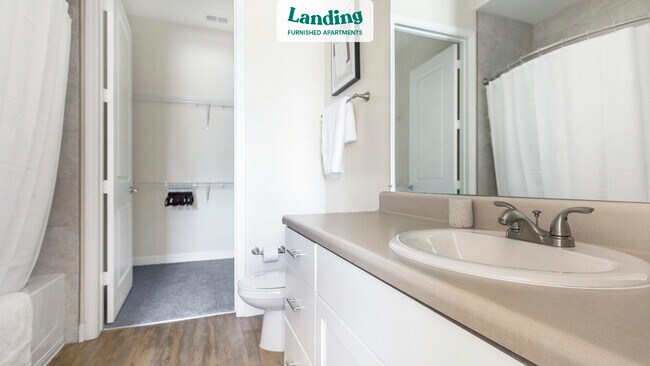 Building Photo - 13050 Gran Bay Pkwy