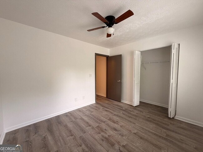 Building Photo - 1026 Wuthering Way