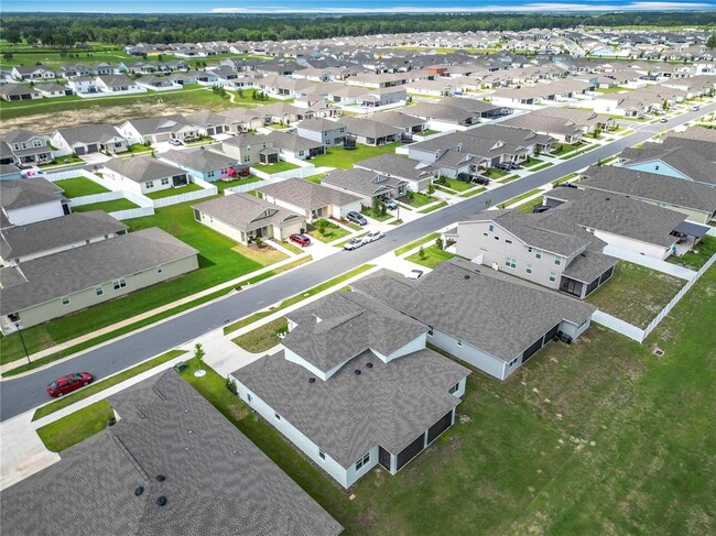 Building Photo - 7067 SW 60th Ln