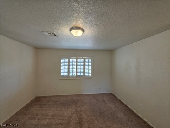 Building Photo - 10021 Via Toro Ave