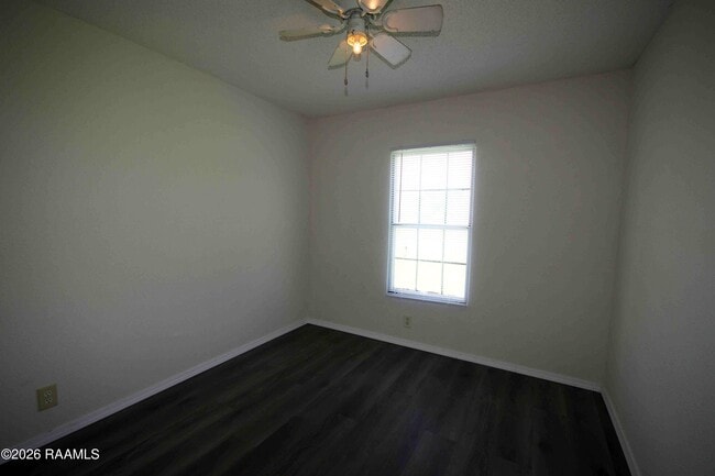 Building Photo - 3467 Cleopha Rd