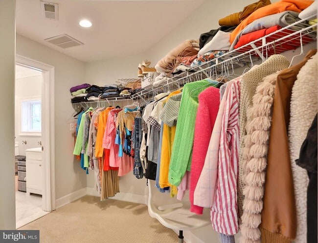 Building Photo - 6329 Linway Terrace