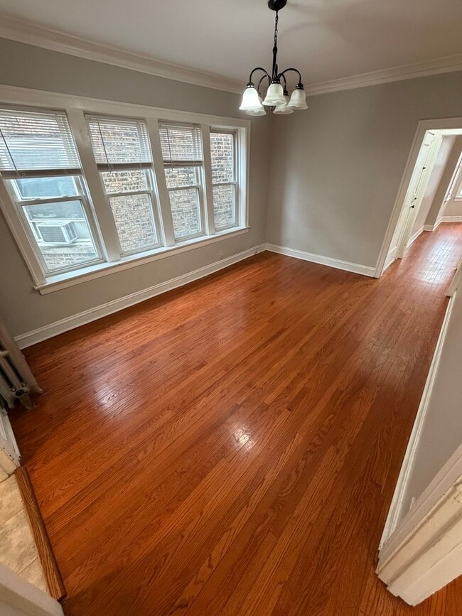 Building Photo - 7819 S Cornell Ave