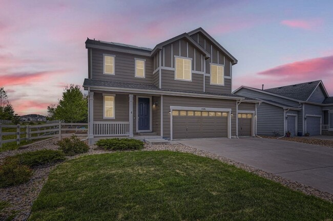 Building Photo - Beautiful 2 story 2,518 sq ft 4 bed 2.5 ba...