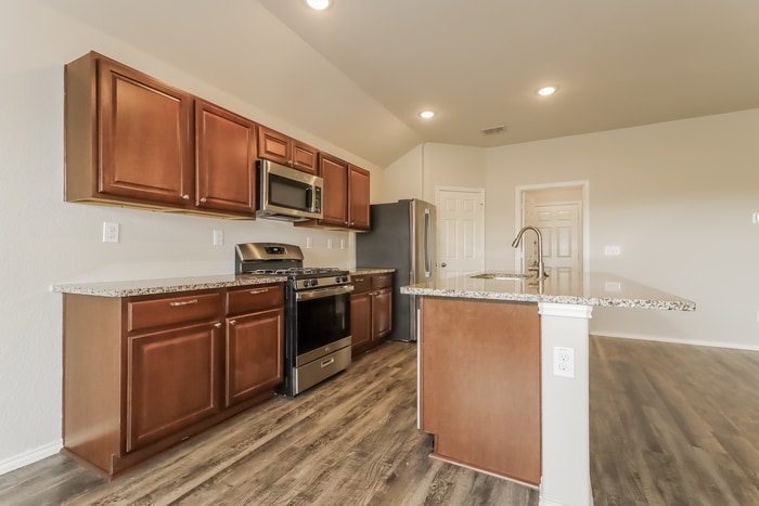 Building Photo - 7407 Wolf Creek Ln