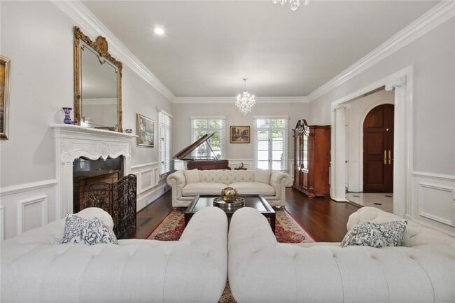 Building Photo - 2760 Carmon on Wesley NW