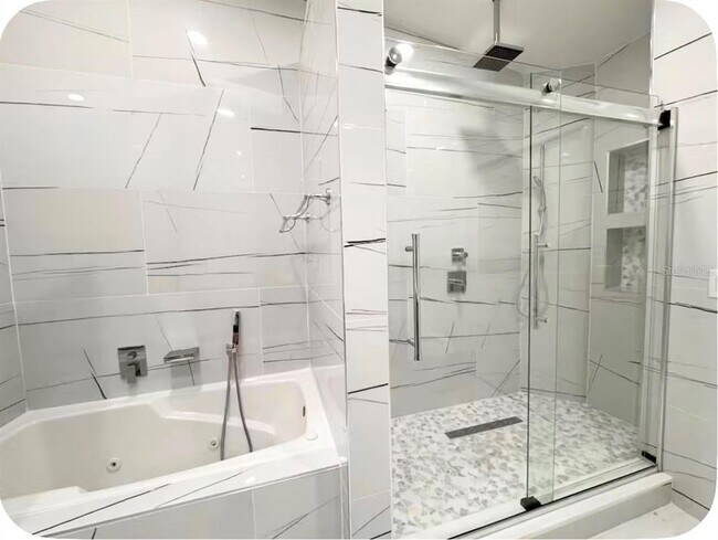 Building Photo - 574 Orchid Dr