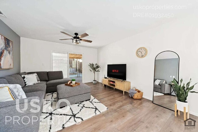 Building Photo - 7132 Chesline Dr