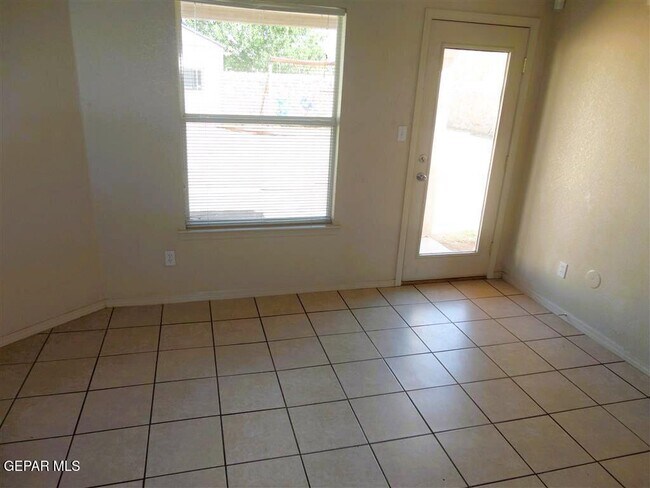 Building Photo - 4564 Joseph Rodriguez Dr