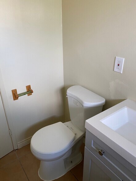 Bathroom1 - 3828 W 182nd St