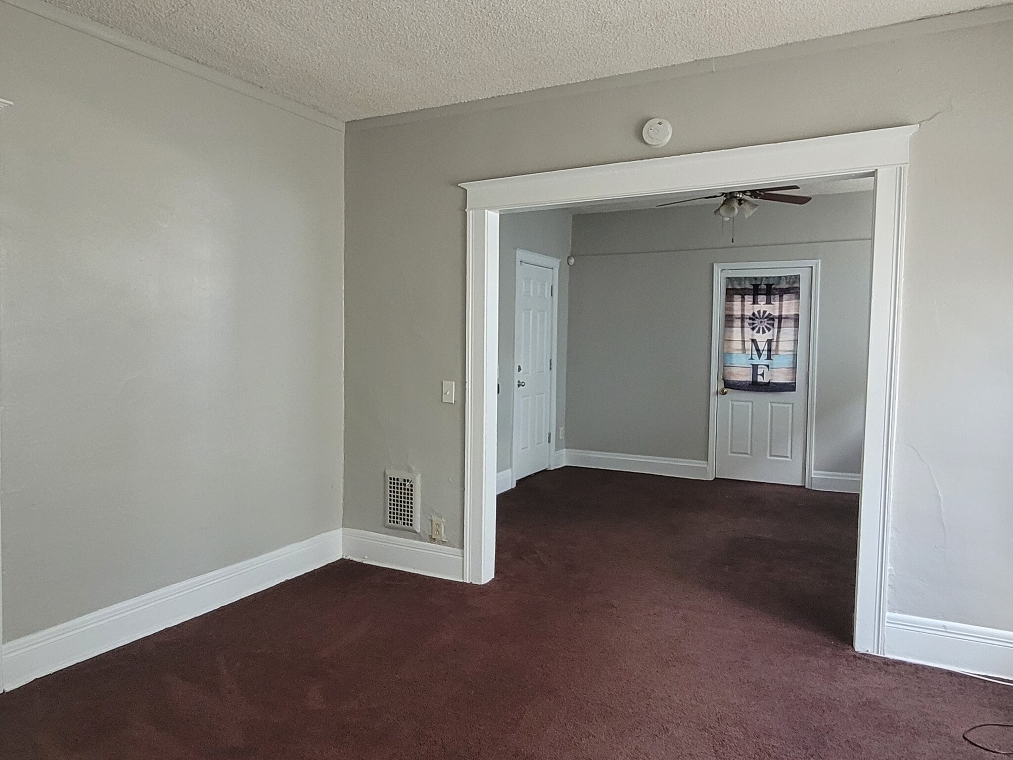 Building Photo - 307 Ridgeway Ave