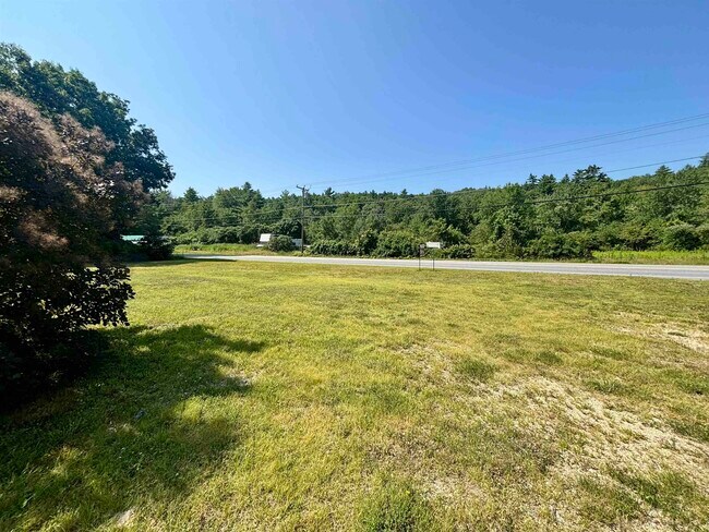 Building Photo - 353 Forest Rd