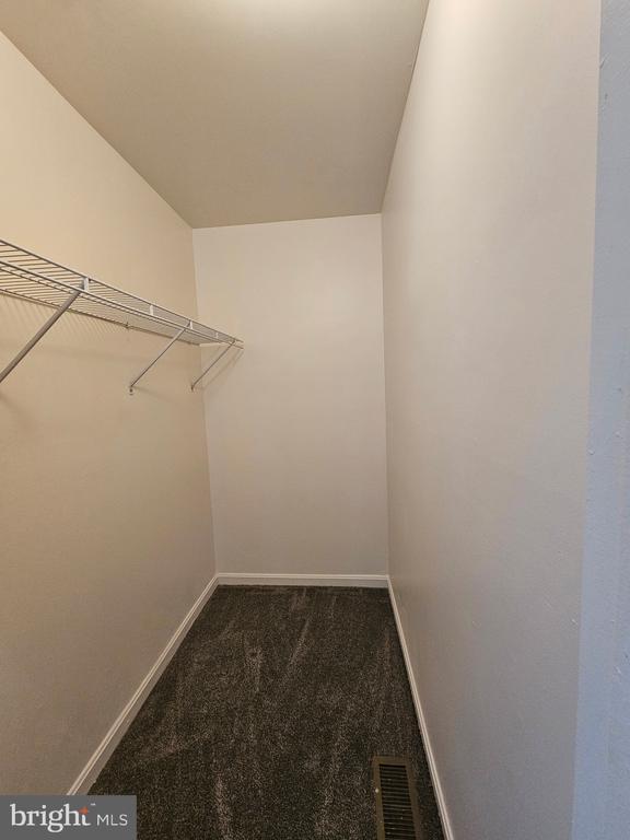 Building Photo - 2445 Sagewood Ct