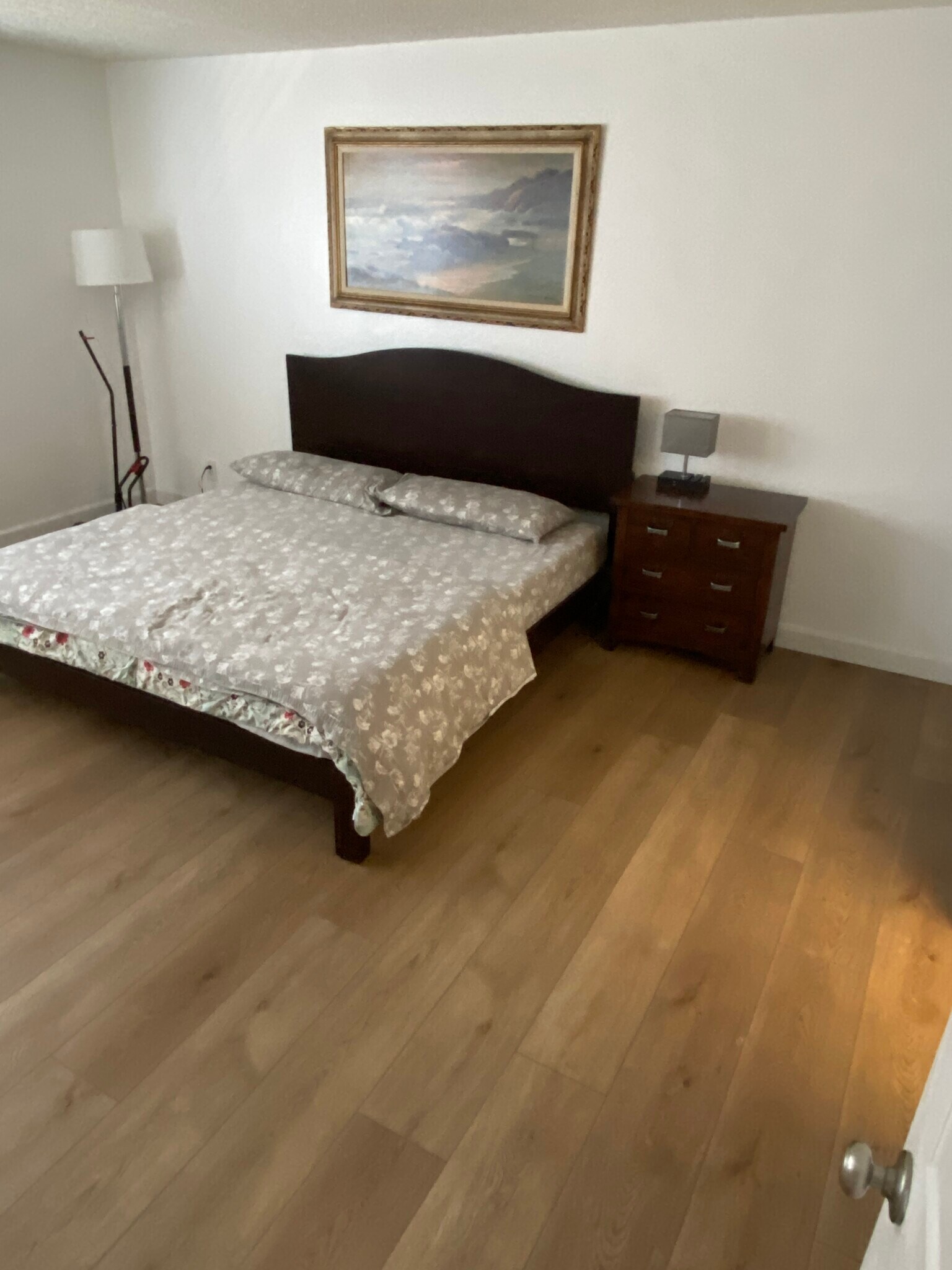 Primary Bedroom - 365 W Alameda Ave