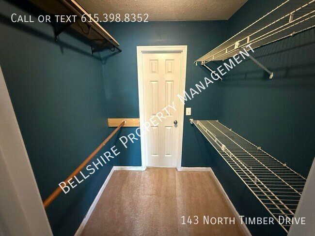 Building Photo - 143 N Timber Dr