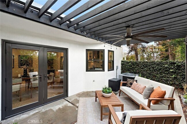 Building Photo - 12628 Newport Ave