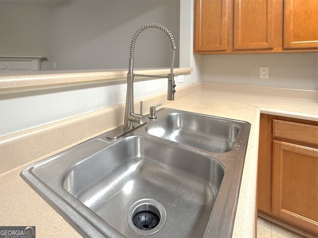 Building Photo - 3845 Grovemont Pl