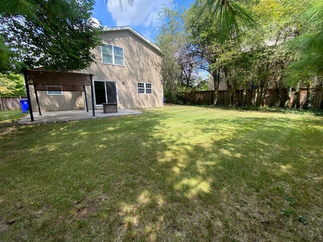 Building Photo - 4 Bedroom - Upper Arlington