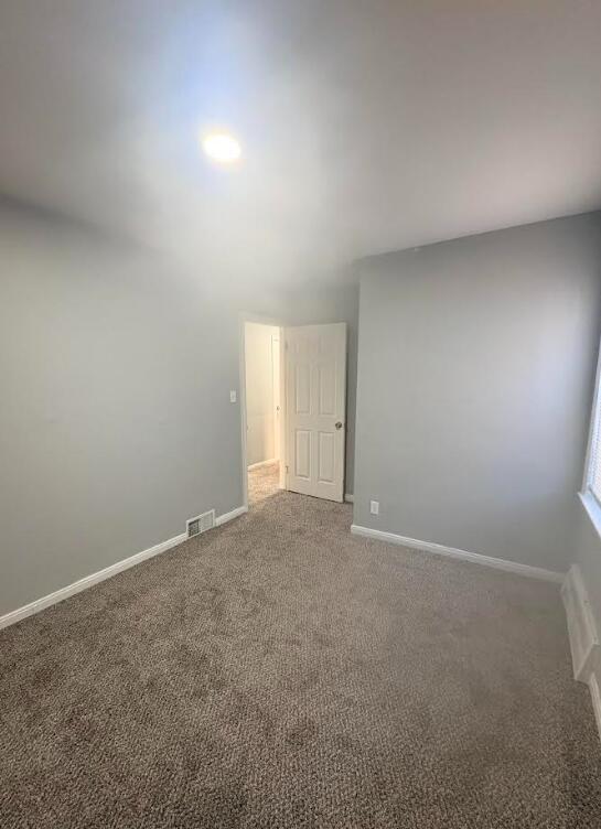 Building Photo - 18428 Stahelin Ave