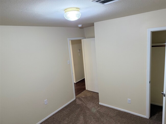 Building Photo - 1539 Nichole Woods Dr