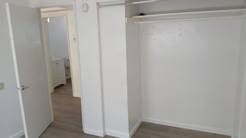 Building Photo - 190 W Alamo St