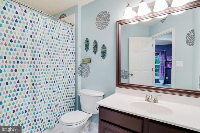 Building Photo - 46209 Walpole Terrace