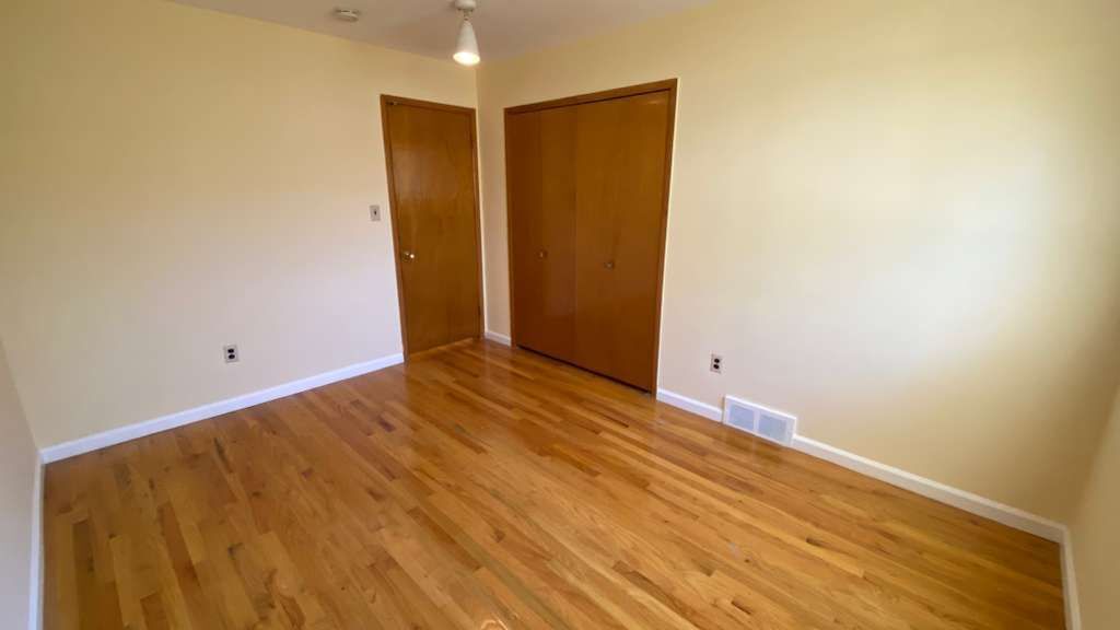 Building Photo - 28301 Mavis Dr