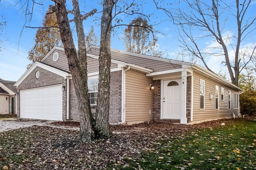 Building Photo - 1740 Feather Reed Ln