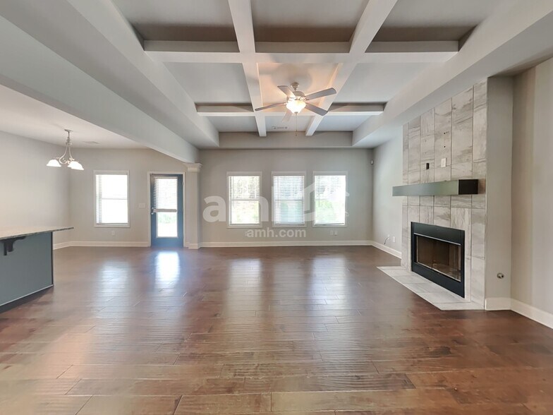 Building Photo - 1149 Victoria Walk Ln