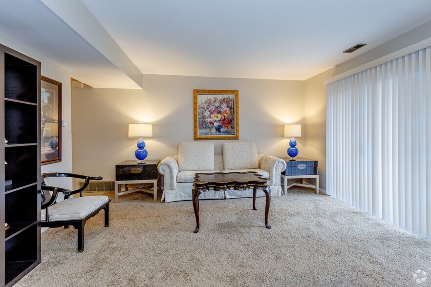 Magnolia Hills 1430 McCain Ln Manhattan KS 66502 Apartment Finder