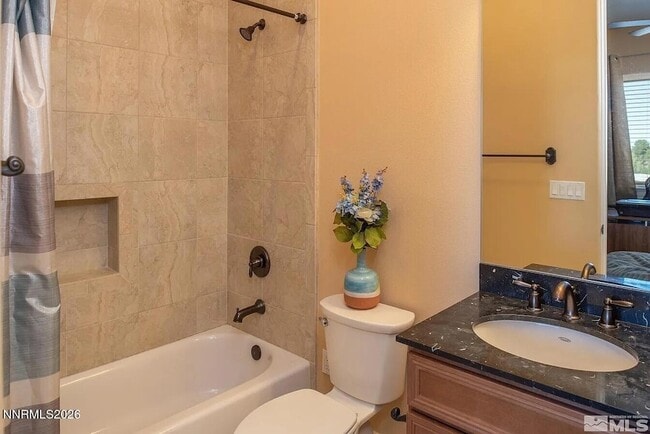 Building Photo - 3945 Aspen Hollow