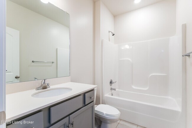 Building Photo - 11912 Parkside Vista Ln