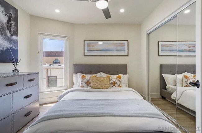 Building Photo - 2820 Bayside Walk