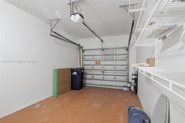 Building Photo - 7141 SW 158th Ct