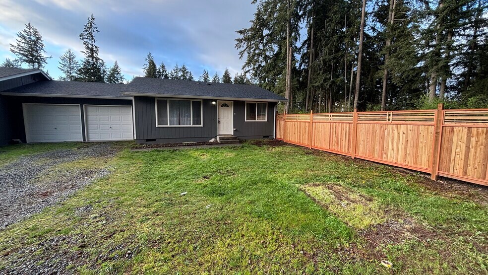 Primary Photo - 18609 78th Ave E