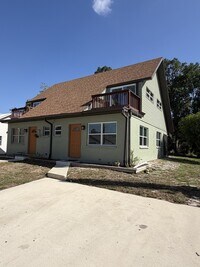 Building Photo - 10280 Carolina St