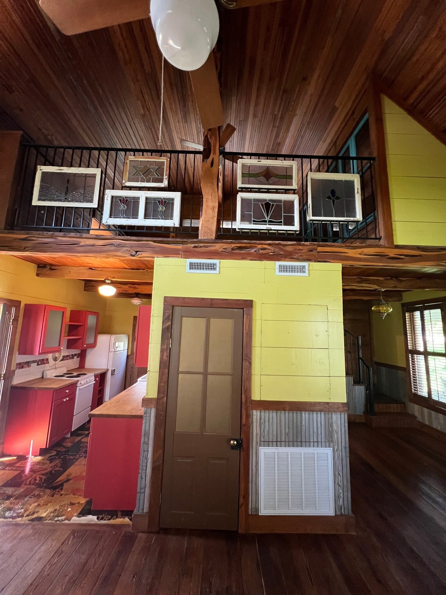 Building Photo - 813 W Bluebonnet Dr