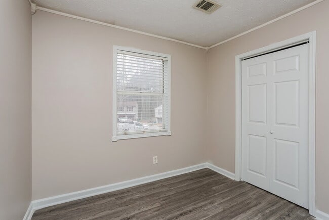 Building Photo - 5818 Calico Ct