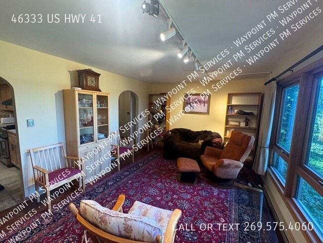Building Photo - 46333 US-41