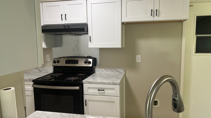 Building Photo - 7911 Riata Ave