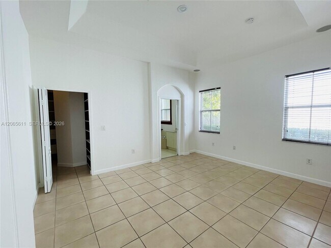 Building Photo - 18162 NW 91st Ct