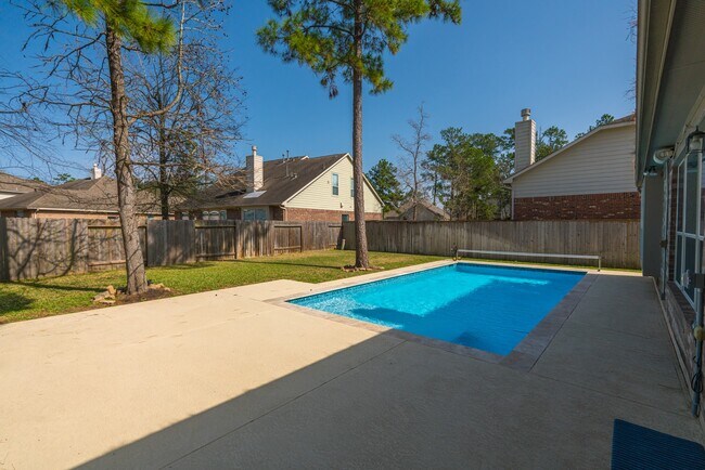 Building Photo - 135 S Rocky Point Cir