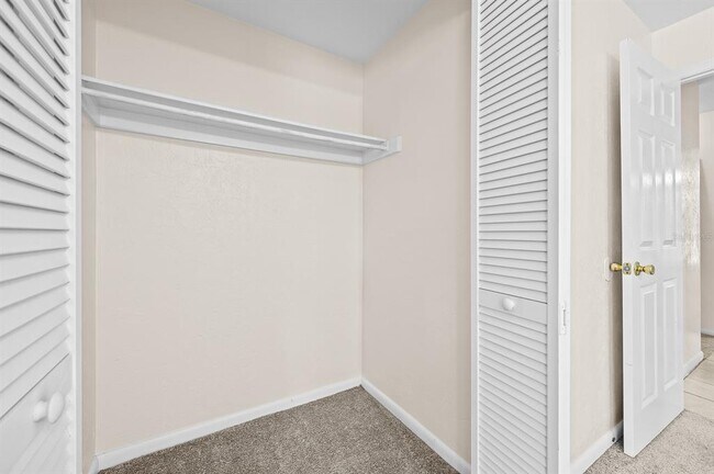 Building Photo - 7209 SW 45th Pl