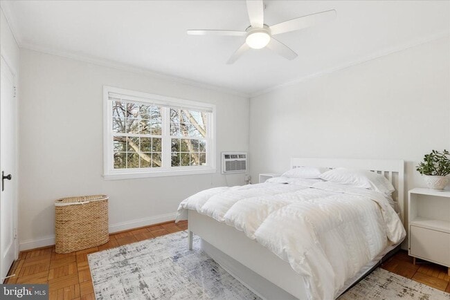 Building Photo - 3470 Martha Custis Dr