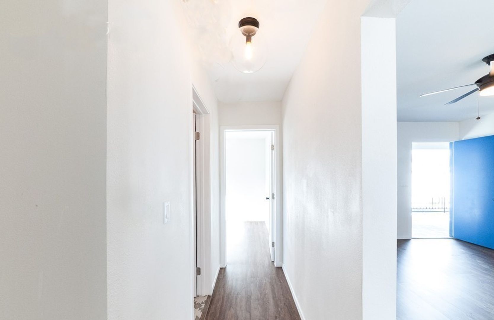 Building Photo - 255 S Ave 55