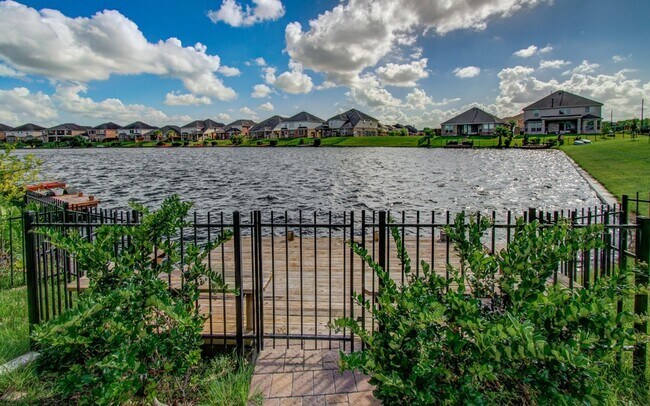 Building Photo - 2202 Anzio Ct