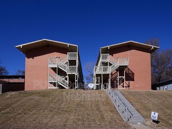 Primary Photo - 612-616-616 N 46th St
