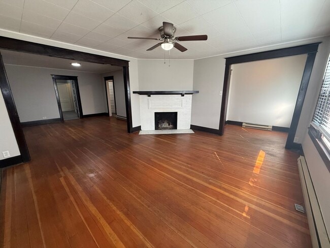 Interior Photo - Welcome to Albina Apartments!
